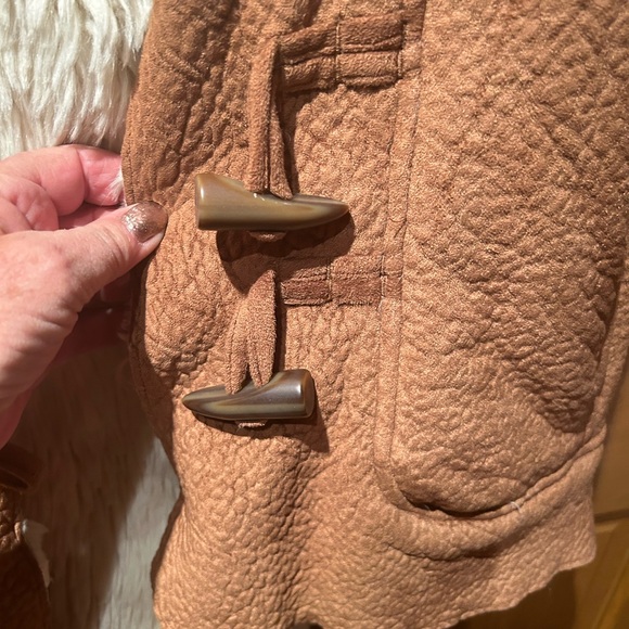 Cabelas vest, excellent condition size L - Picture 4 of 7